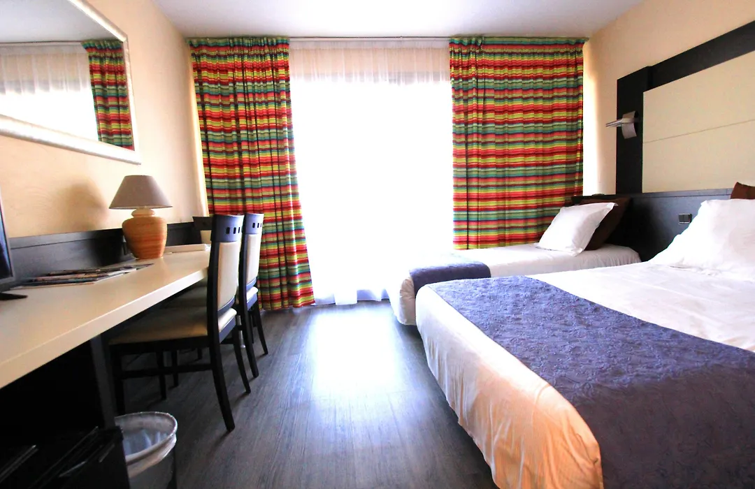 The Originals City, Hotel Galaxie, Nice Aeroport-1