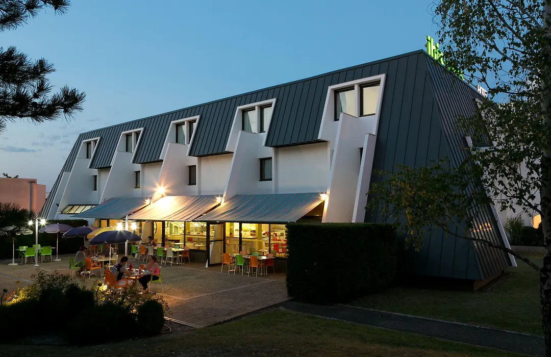 ibis Styles Bordeaux Aéroport-1