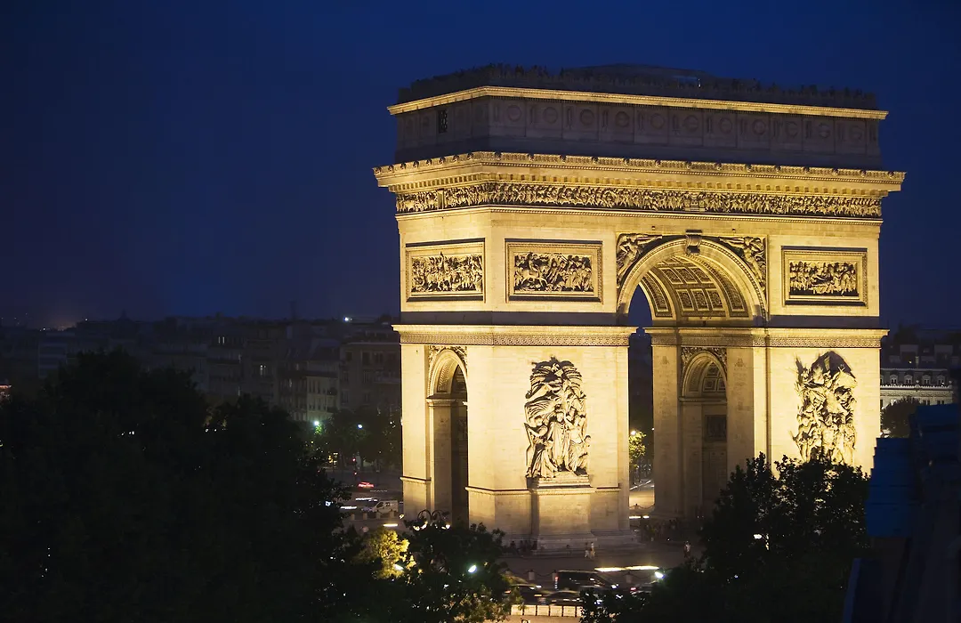 Grand Hotel Champs-Elysees-1