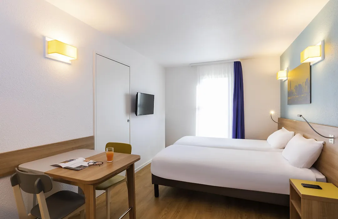 Aparthotel Adagio Access La Defense - Place Charras-1