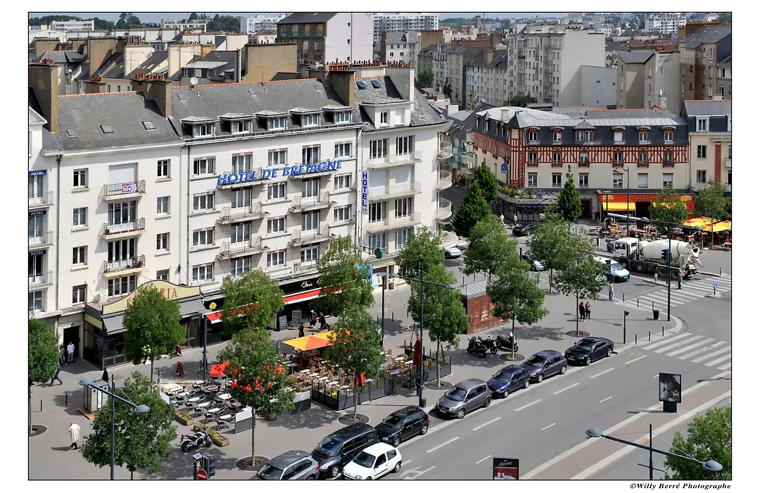 Le Paris Brest Hotel-1