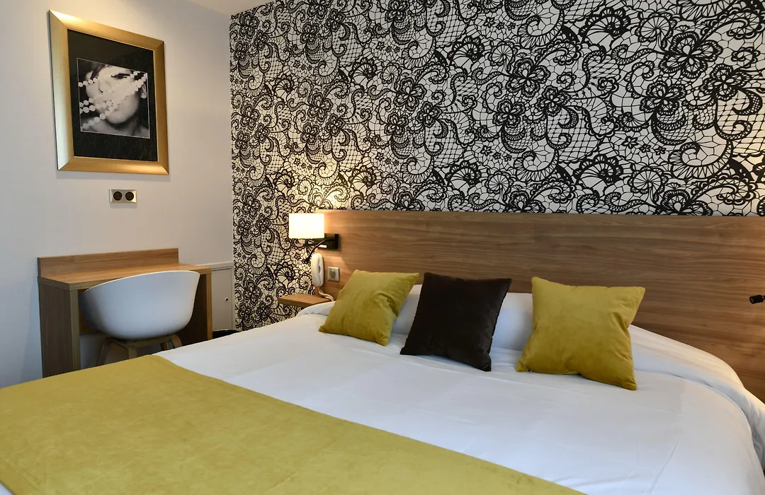 In Situ Hotel-1
