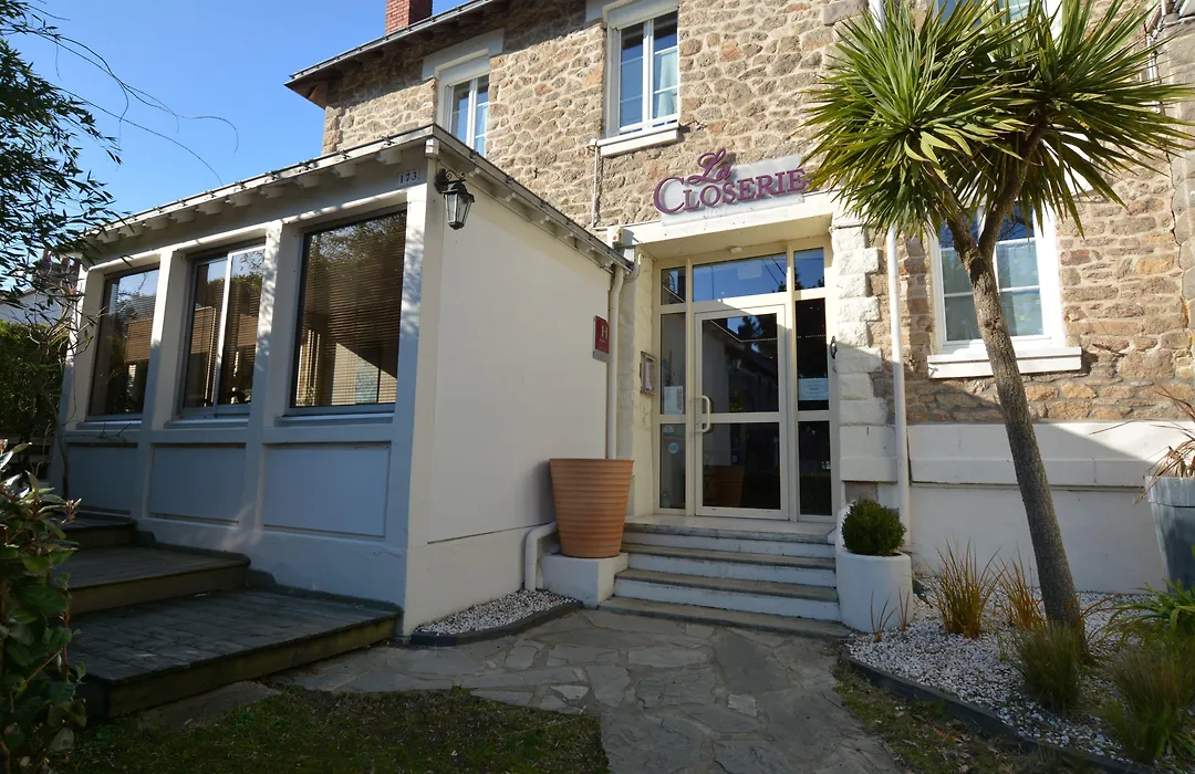 Logis Hotel La Closerie-1