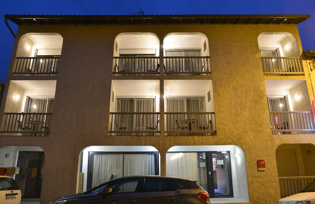 Hotel Le Relais Dax-1