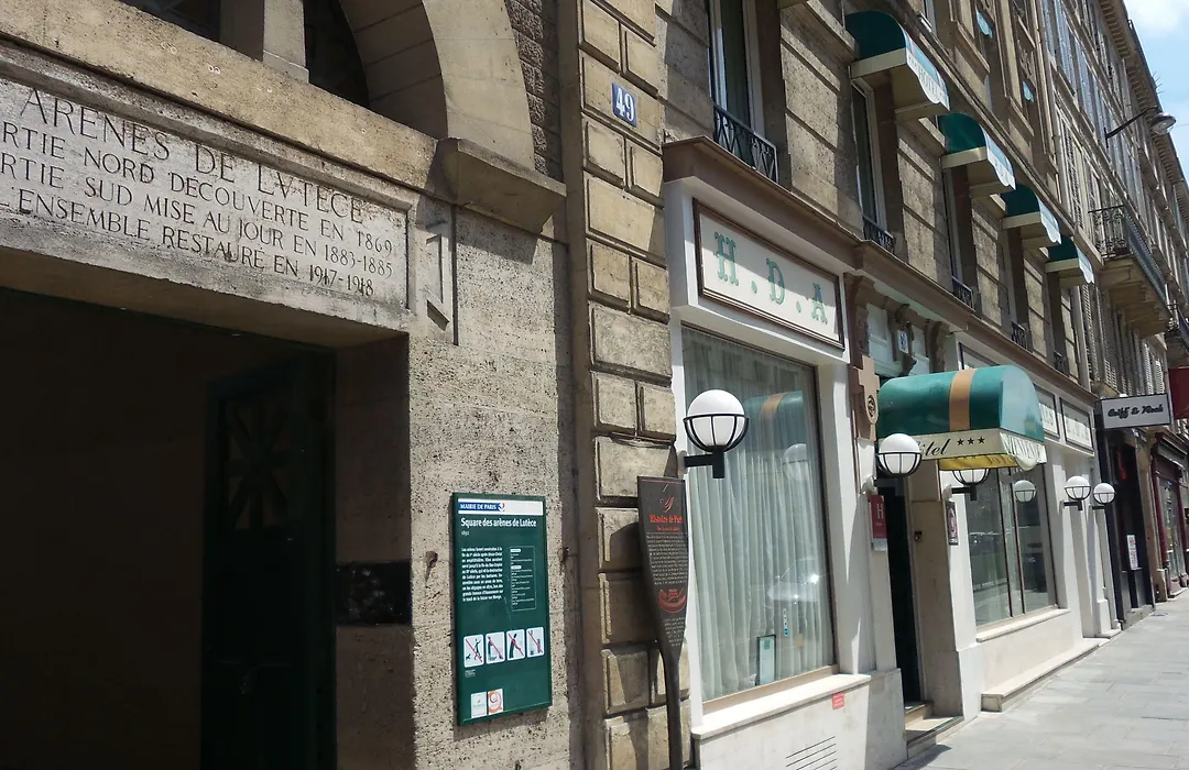 Hotel Des Arenes-1