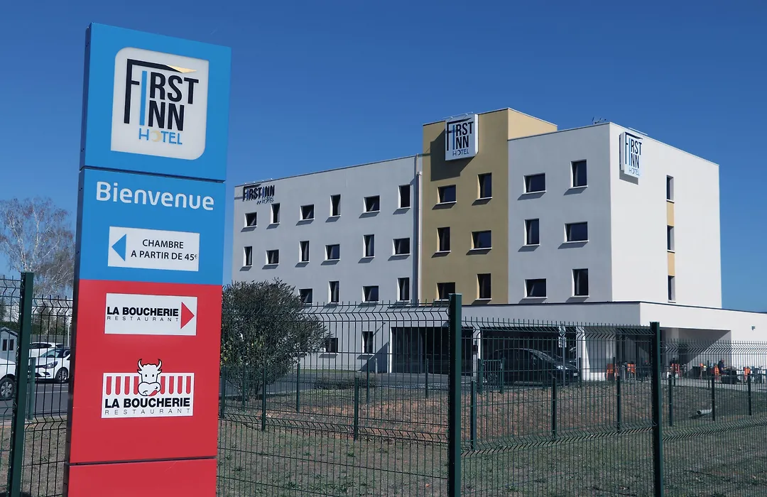 First Inn Hotel Blois-1
