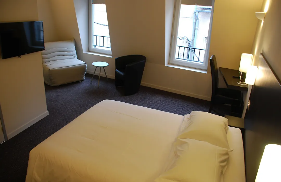 Ruthenium Hotel-1