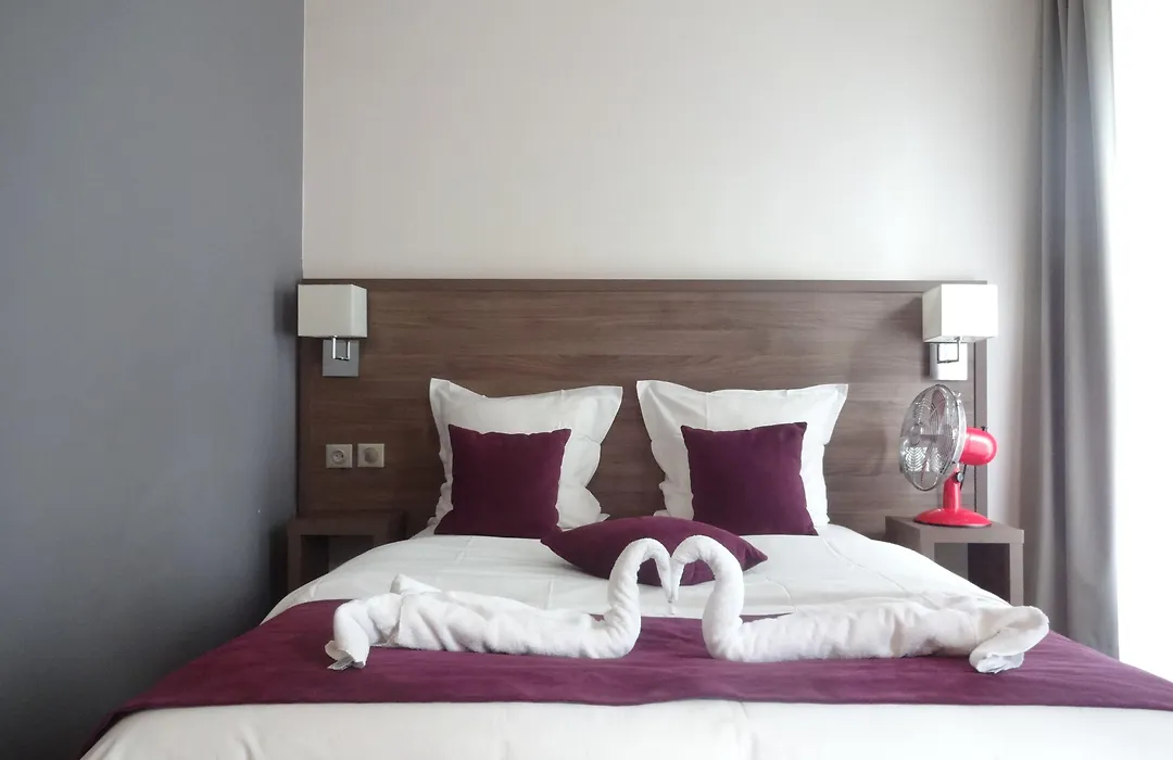 Hotel La Perle Montparnasse-1