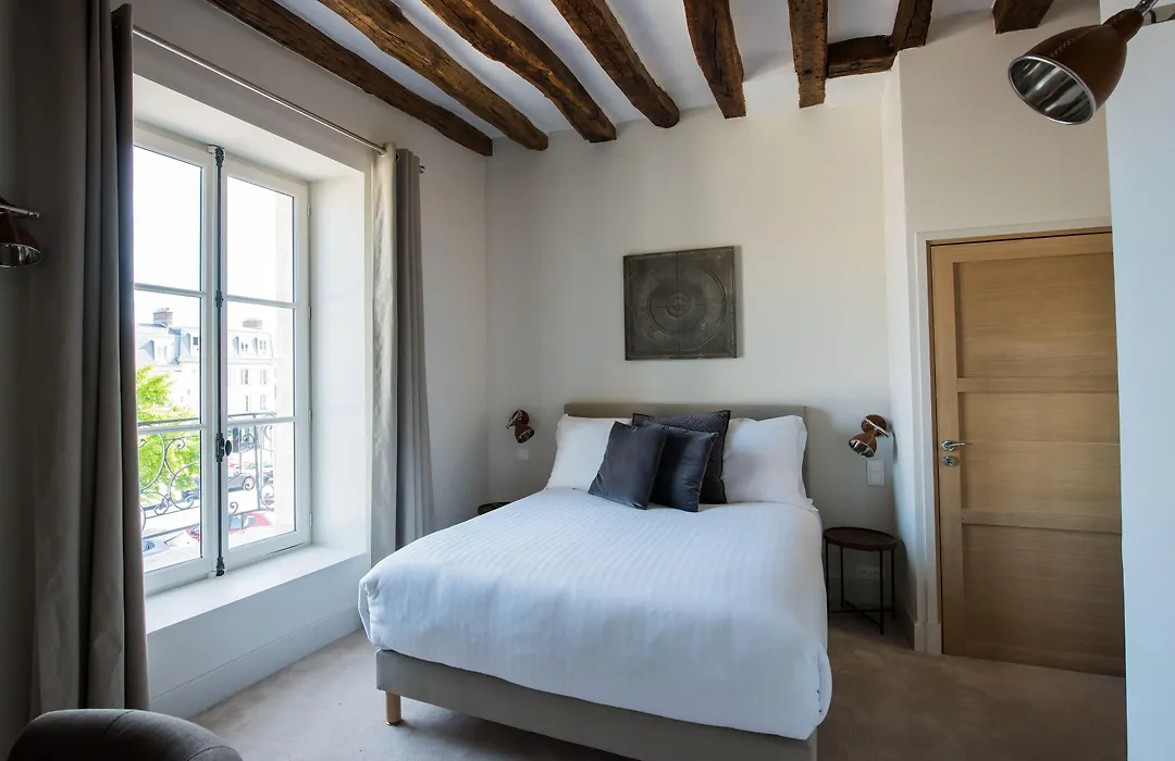 Hotel Le Chantilly-1