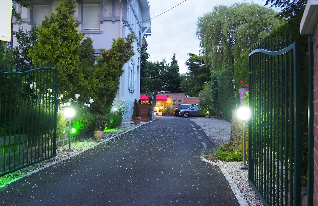Hotel Du Croise-1