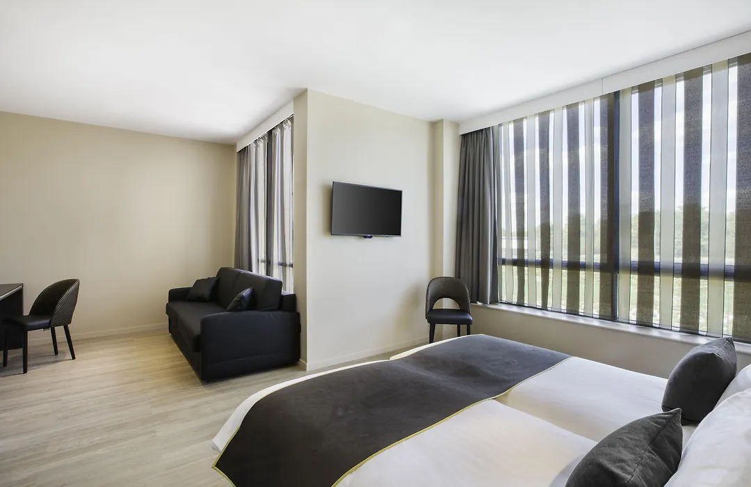 Best Western Plus Hotel Escapade Senlis-1
