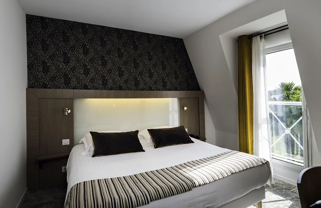 Alysson Hotel-1