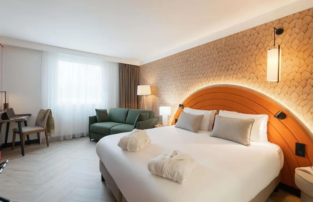 Mercure Chartres Est-1