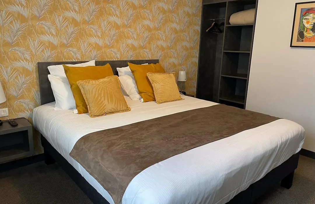 Logis Hotel Arcadia-1