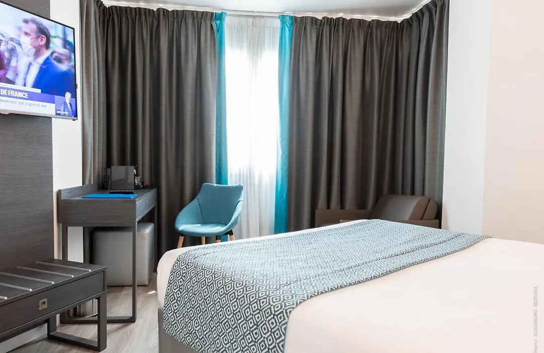 Hotel Versailles Chantiers-1