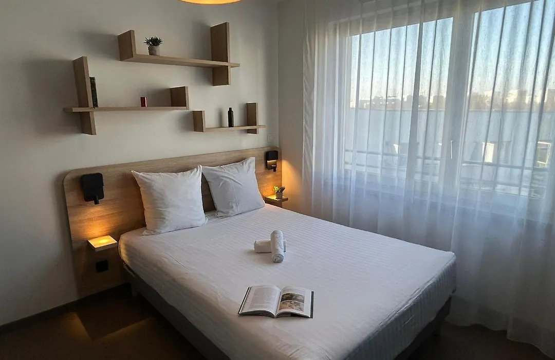 Nemea Appart Hotel Elypseo Strasbourg Port-1
