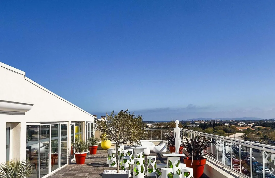 Ibis Styles Hyeres Rooftop & Spa-1