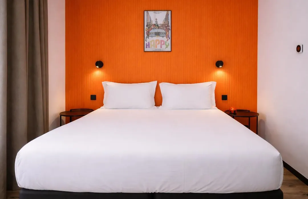 Clapclap Hotel Strasbourg-1