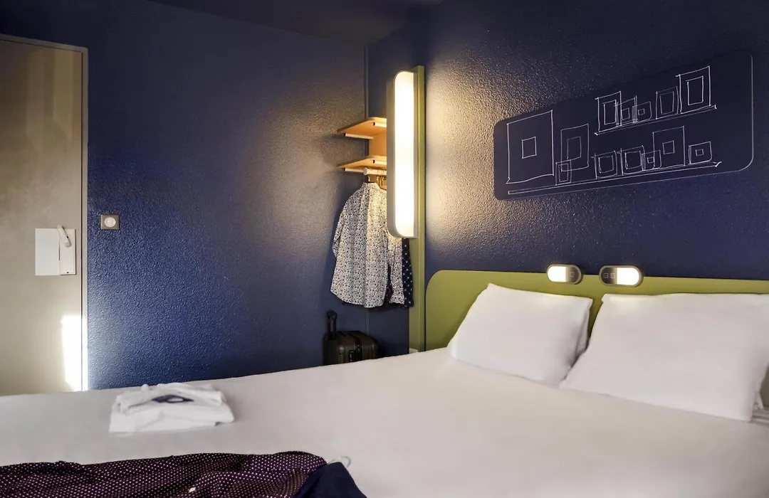 Ibis Budget Arles Sud Fourchon-1