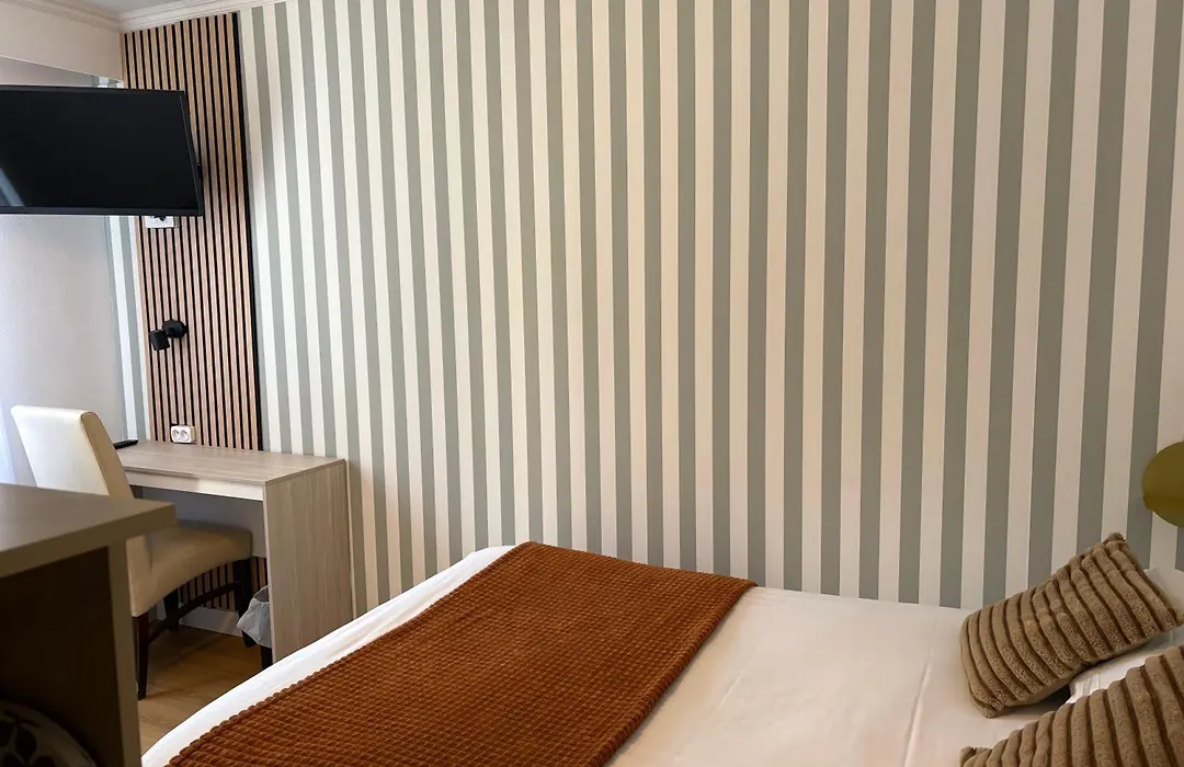 The Originals Boutique, Hotel D'Angleterre, Le Havre, Centre, Plage-1