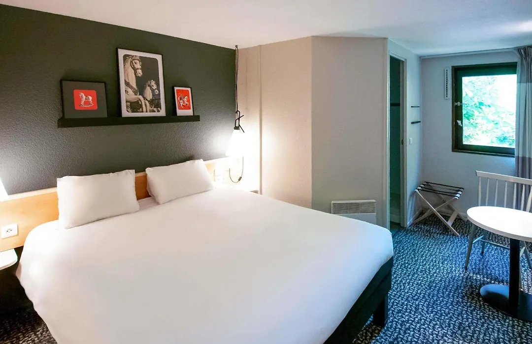 Ibis Maisons Laffitte-1