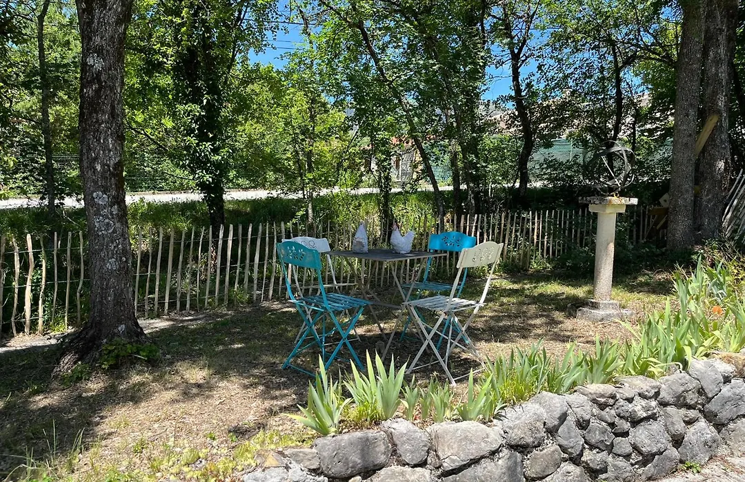 Maison Castellane Chambre D'Hotes B&B-1
