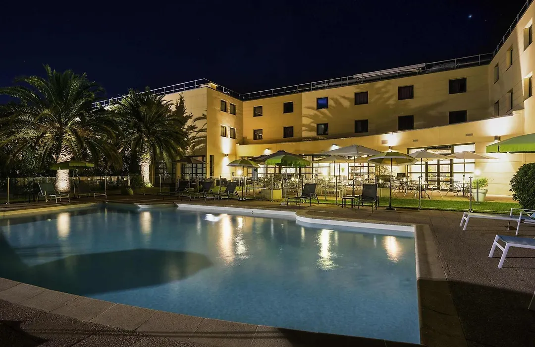 Mercure Cannes Mandelieu-1