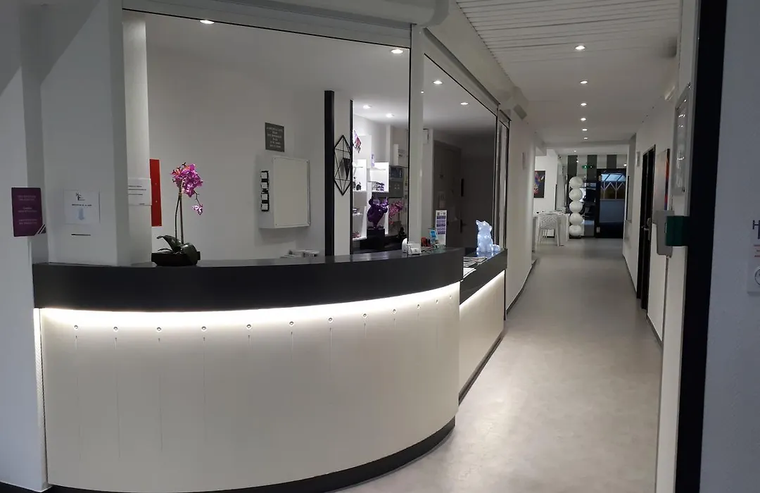 Hotel Le President-1