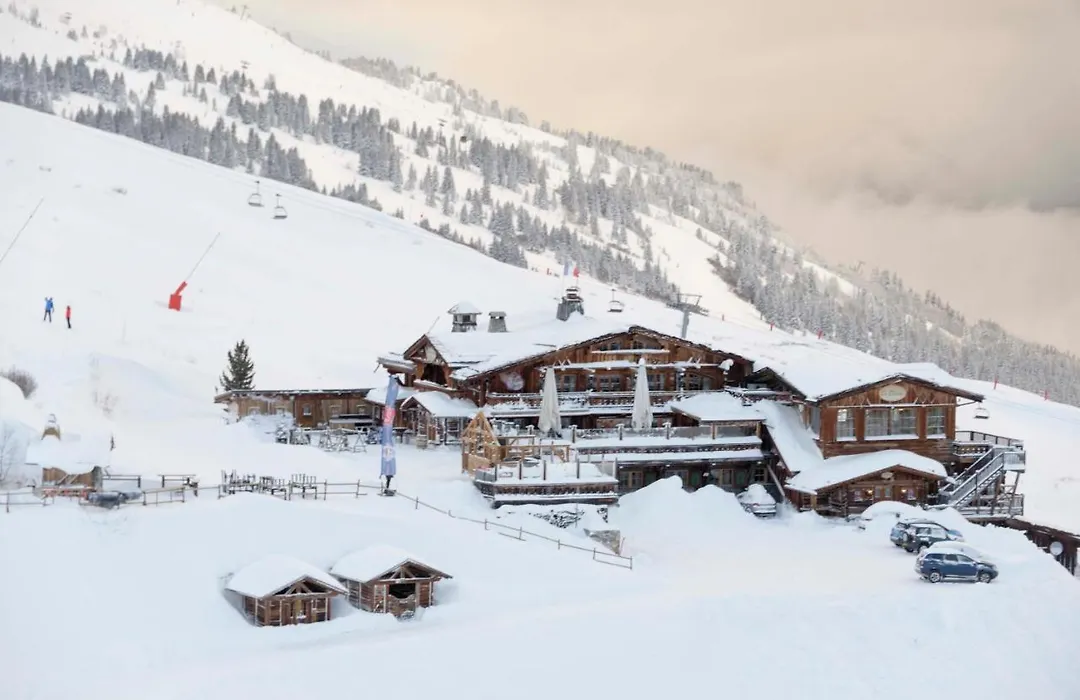 Hotel 3 Etoiles -Restaurant Le Pilatus Courchevel-1
