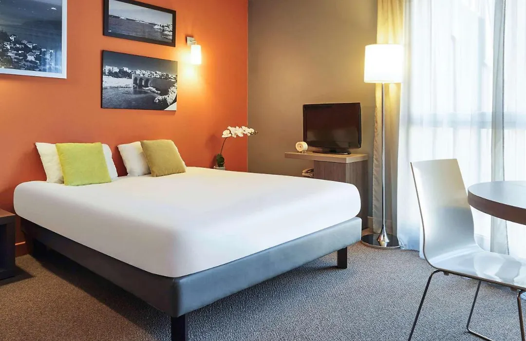 Adagio Marseille Vieux Port Appart-hôtel-1