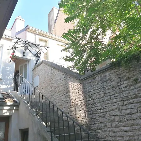 Chambre D'Hotes Le Petit Tertre-2