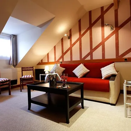 Logis Hotel Restaurant Le Medicis-3