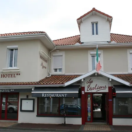 Hotel Les Italiens-3