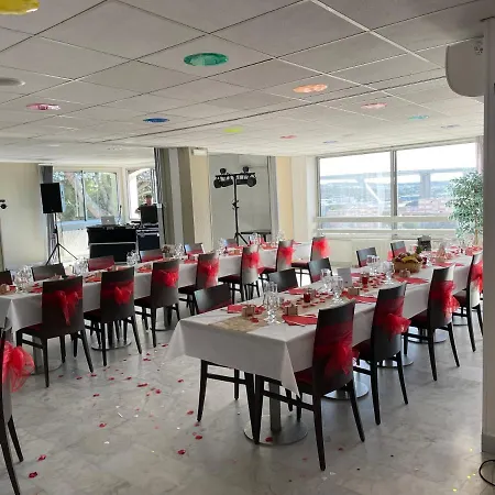 Hotel Saint Roch-2
