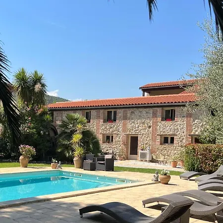 Domaine De La Tannerie Chambres D'Hotes Et Appartements-3