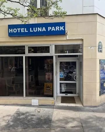 Hotel Luna Park-3