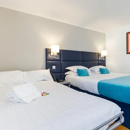 Hotel Nice Riviera-2
