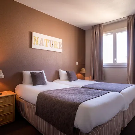 Kyriad Hotel Montpellier Centre Antigone-2
