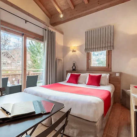 Les Loges Blanches Megeve-2