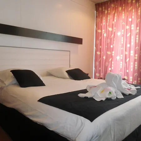 Roc Hotel-2