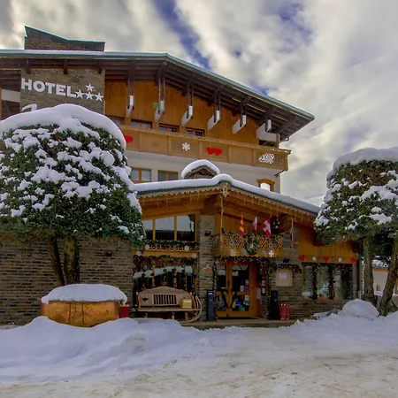 Chalet-Hotel Neige Et Roc, The Originals Relais-3