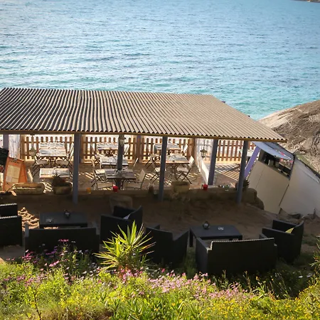 Hotel Roc E Mare-2