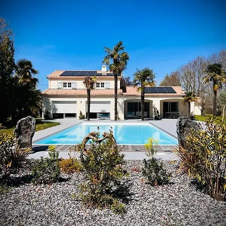 La Maison Cachee-Ba-2