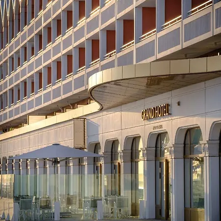 Radisson Blu Grand Hotel & Spa, Malo-Les-Bains-3