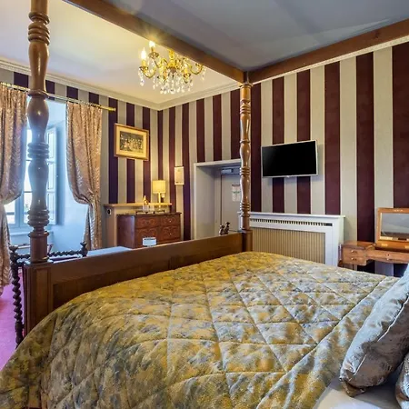 Chateau De Pray-3