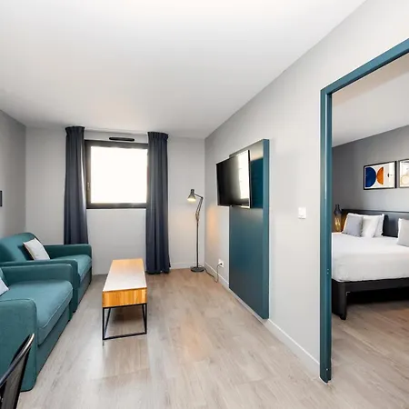Staycity Aparthotels Marseille Centre Vieux Port-2