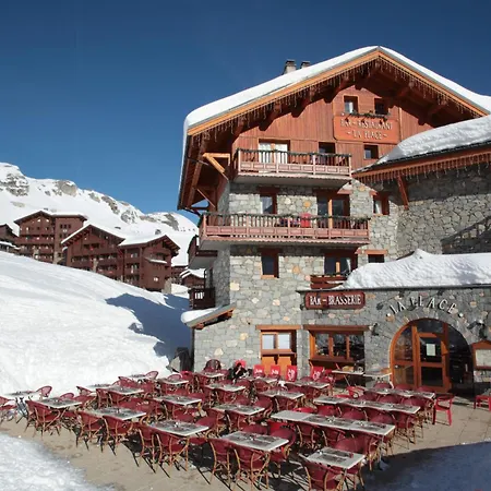 Residences Village Montana By Les Etincelles-2