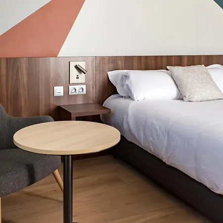 Holiday Inn - Marseille Airport By Ihg-3