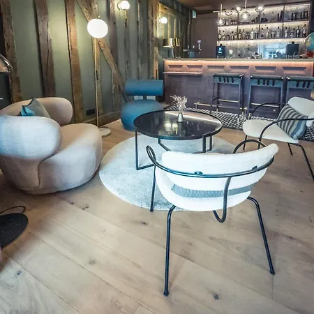 Best Western Premier De La Poste & Spa-2