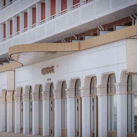 Radisson Blu Grand Hotel & Spa, Malo-Les-Bains-2